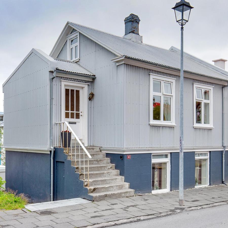 Live As Locals Apartments Reykjavík Exterior foto